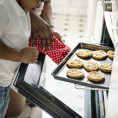 Pascha Rice Milk Chocolate Baking Chips